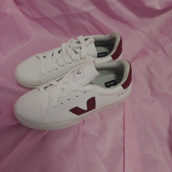 Veja Campo Sneakers - Picture 7 of 9